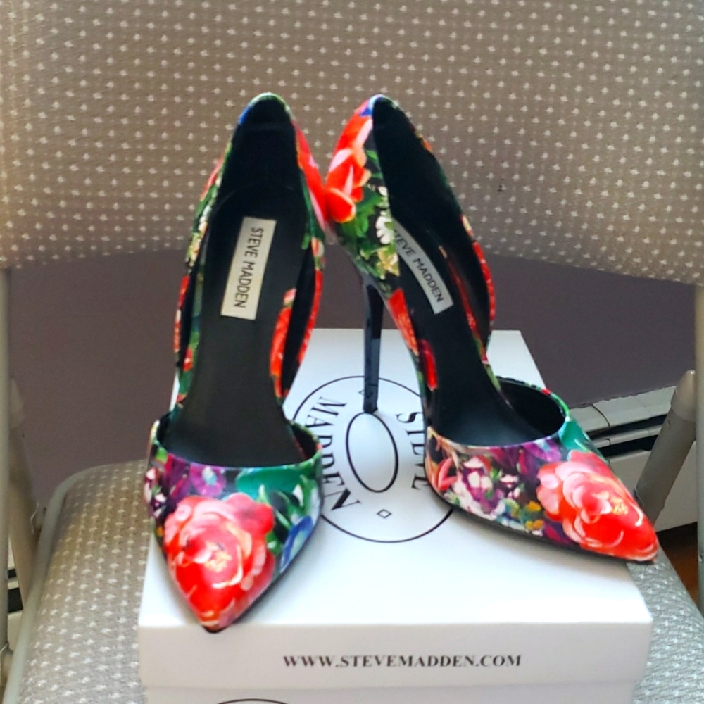 Steve Madden Floral Sexy Heels